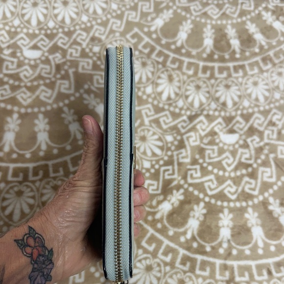 Victoria's Secret Mint Textured Wallet - Picture 6 of 8